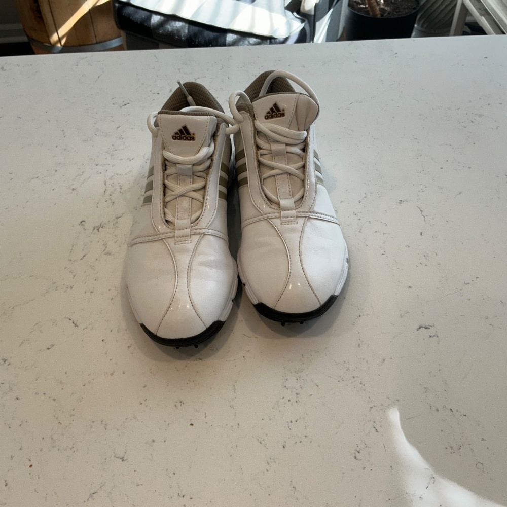 Adidas Women’s Golf Shoes Sz 6.5 White/Taupe Comfort Grip ONLY WORN ONCE!! - Picture 2 of 8